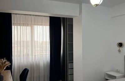 Alquiler de un cómodo apartamento amueblado de 2 habitaciones, 55 m², Constanța, Rumanía